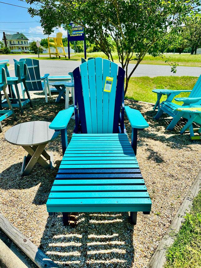 Chaise Lounge- Aruba Blue & Patriot Blue