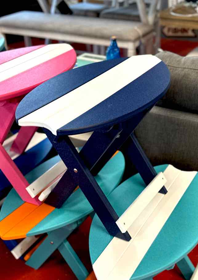 Folding Surfboard End Table- White & Patriot Blue