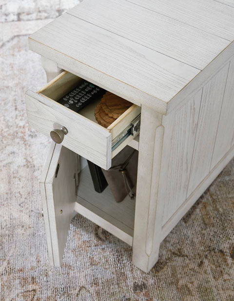 Robbinsdale Chair Side End Table
