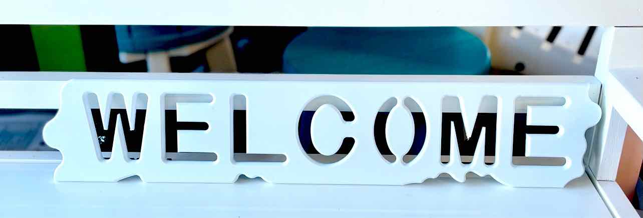 Poly Cut Out Welcome Sign- White