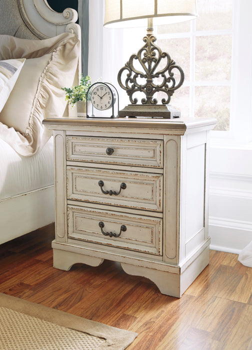 Realyn Three-Drawer Nightstand