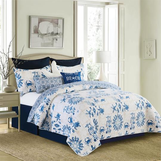 Casablanca Bay King Quilt Set