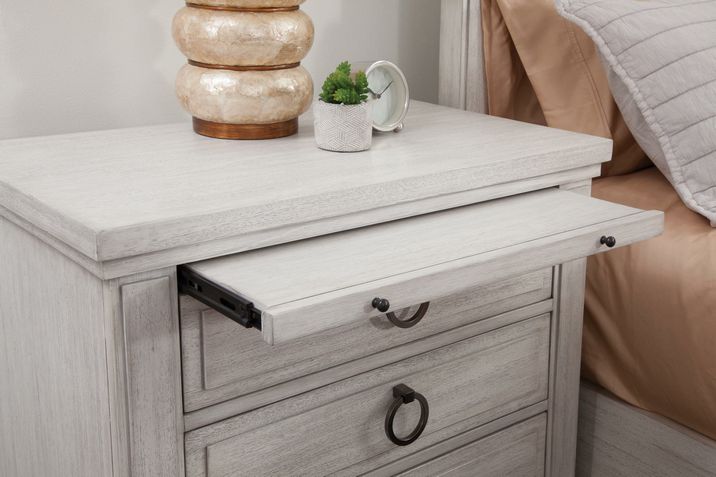 Salter Path 3-Drawer Nightstand
